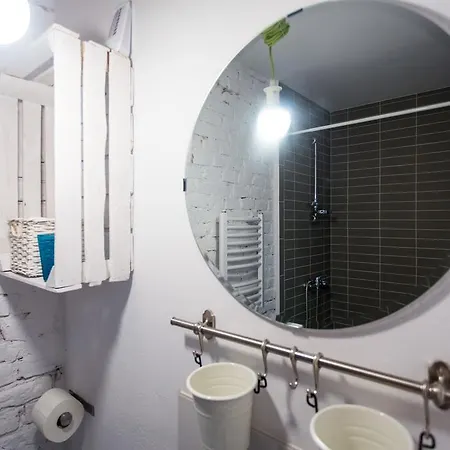 Pilotow 87 Cracóvia