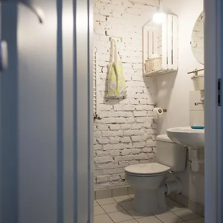 Pilotow 87 * Cracóvia