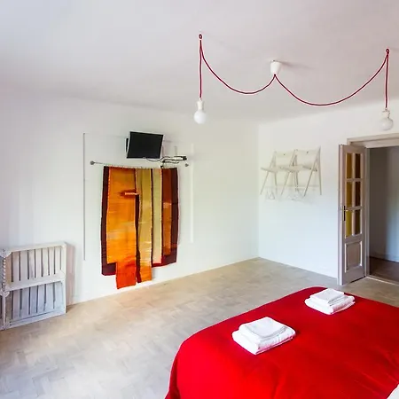 Pilotow 87 Apartamento