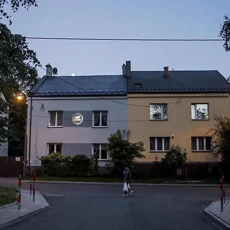 Pilotow 87 Apartment