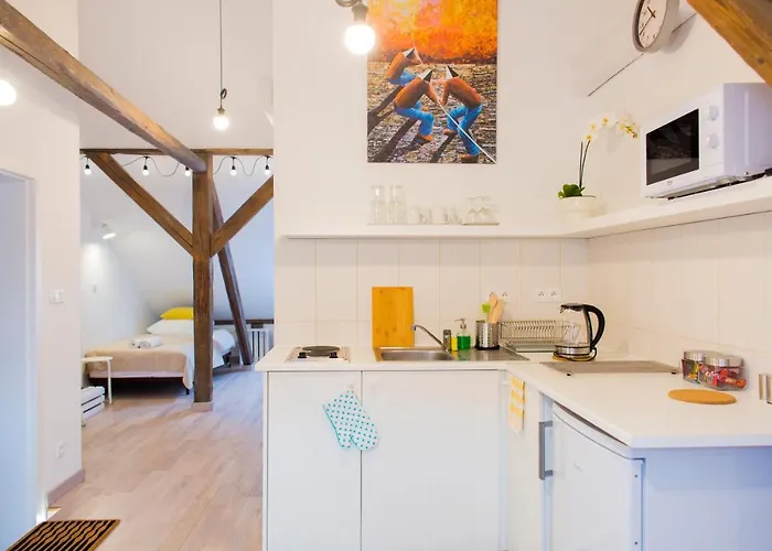 Apartment Pilotow 87 *